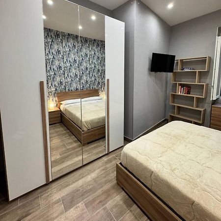 280 Mt Dalla Metro The Mox Luxury Apartament Appartement Napels Buitenkant foto