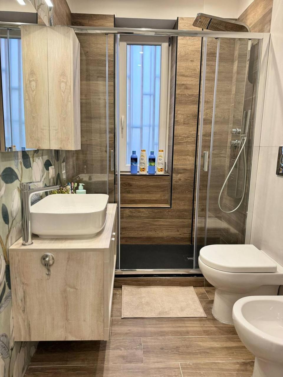 280 Mt Dalla Metro The Mox Luxury Apartament Appartement Napels Buitenkant foto