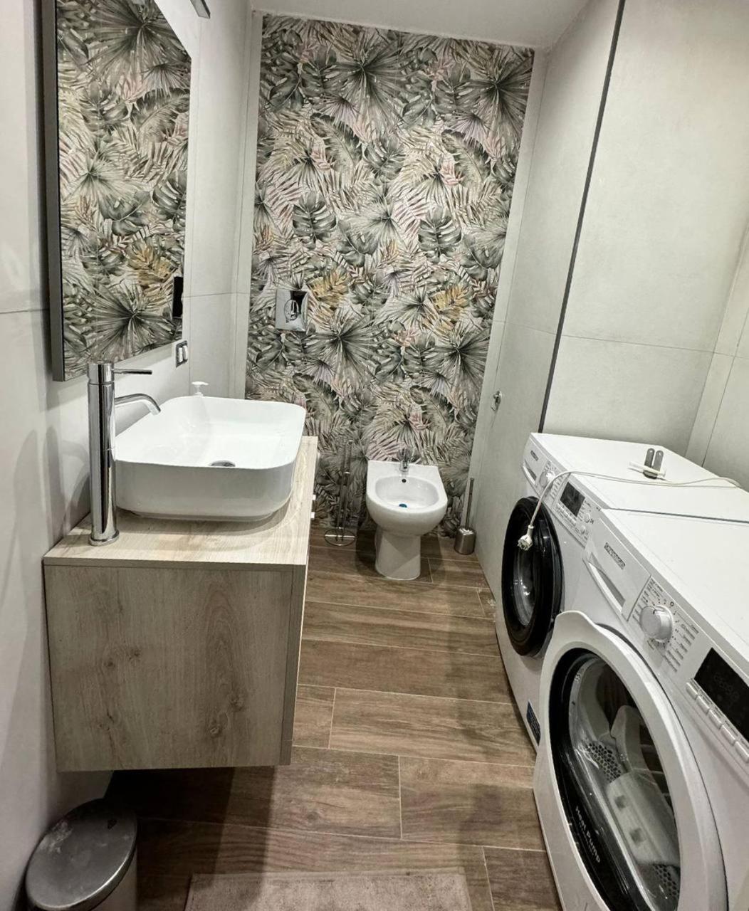 280 Mt Dalla Metro The Mox Luxury Apartament Appartement Napels Buitenkant foto